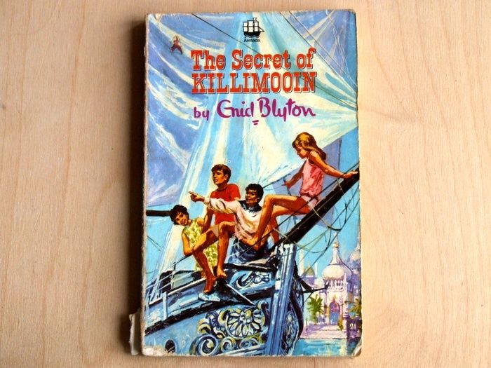 Enid Blyton mystery stories (A-format paperbacks)