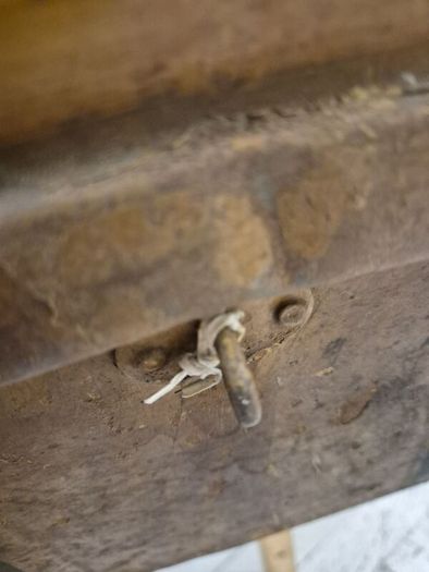 Small Antique Tin steamer trunk