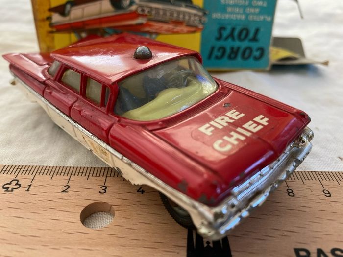 Corgi 482. Chevrolet Impala Fire Chief. Box in ok condition. 1966/69