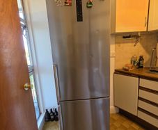 Siemens IQ300 NoFrost Fridge Freezer
