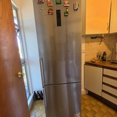 Siemens IQ300 NoFrost Fridge Freezer
