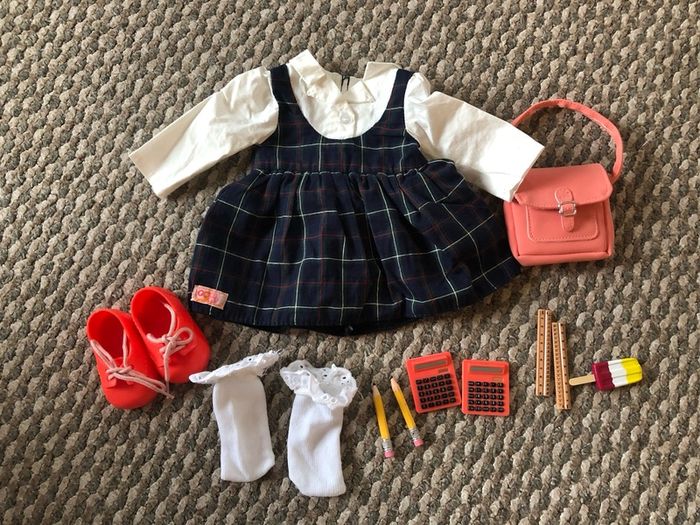 Huge Our Generation Doll Bundle, 2 Dolls, Bed, Salon Chair, Clothes & Accessories