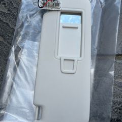 New Vw Sun Visor With Mirror And Cover White 'st.tropez' 3g0857552hpc3 Genuine
