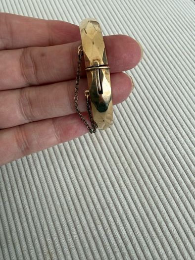 Stunning Vintage Mid-Century 9ct Gold "B.Core" Geometric Faceted Hinged Bangle