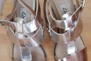 Ladies Leather Sandals