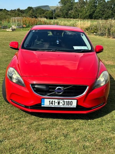 141 Volvo V40 Dba-mb4164t