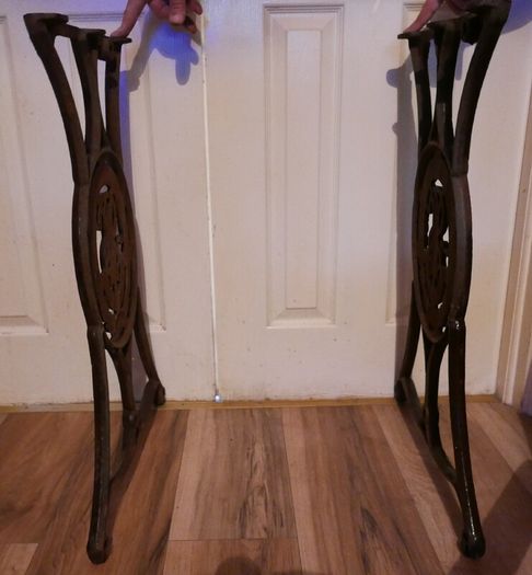 Antique Cast Iron Singer Sewing Machine Table Legs