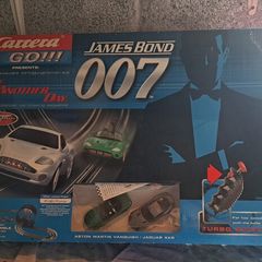 carrera 007 Die Another Day racing set