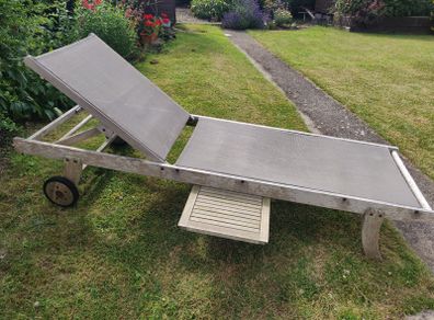 Sun Lounger