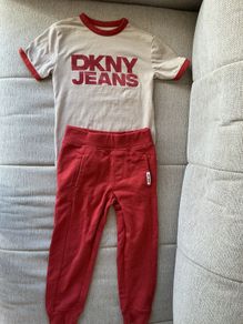 DKNY sets