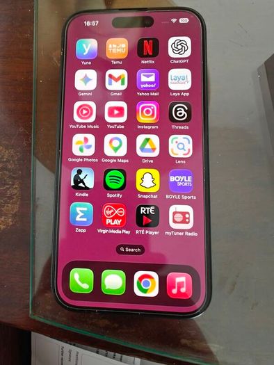 iPhone 16