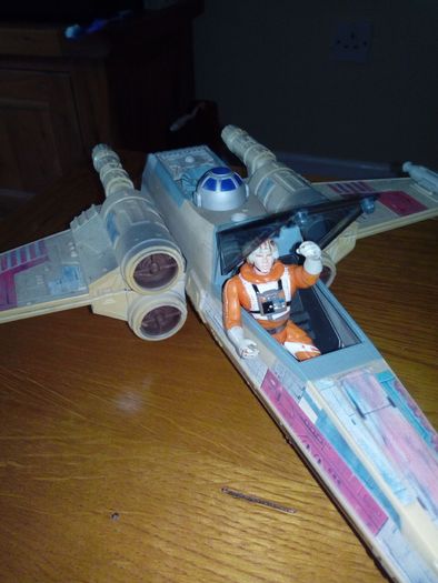 Star Wars Millennium Falcon (1995) and X-Wing (1995)