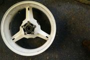 2003 k3 gsxr 750 rear wheel