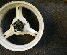 2003 k3 gsxr 750 rear wheel