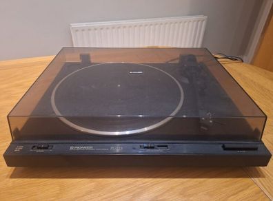 Pioneer PL-223 Turntable