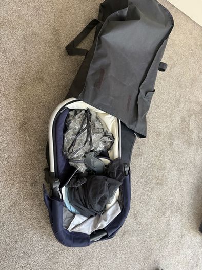 Uppababy vista basinet with rain cover fly cover had to storage and adapters for buggy to make it a double buggy