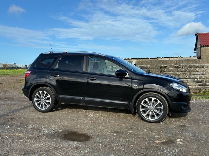 2013 Nissan Qashqai+2