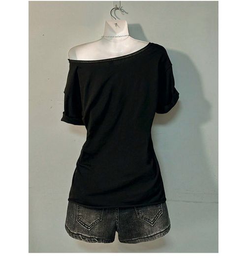 Fab Top with Rock/Goth Style Vibes size 20 + matching necklaces available