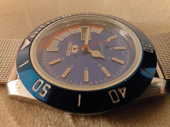 seiko 5 automatic