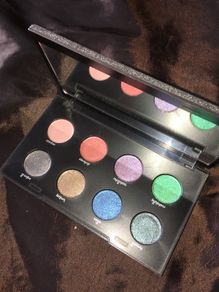 Urban decay moon dust eyeshadow palette
