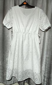 Beautiful summer dress for size 12 UK in excellent condition