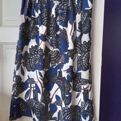 Marks and spencers blue and white patterned midi length skirt