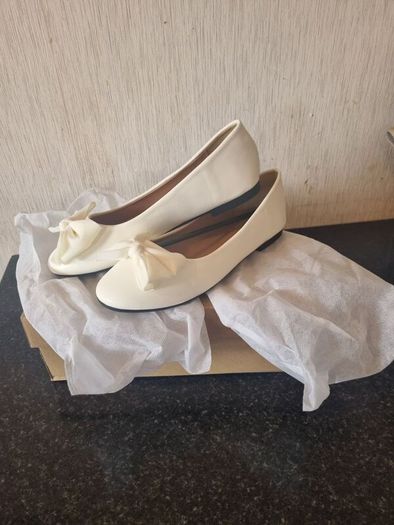women's flats