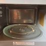 kitchen appliances: induction hob, incorporated oven, dishwasher and microwave Image 9
