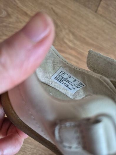 kids shoes