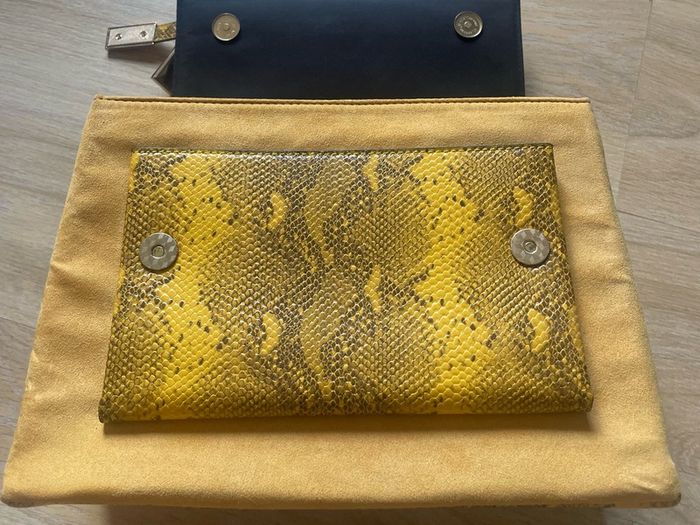 River Island Ladies  handbag.  Size 11x8 ins