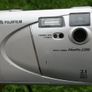 Fujifilm FinePix 2200 2.1 MP Compact Digital Camera Silver TESTED Image 10