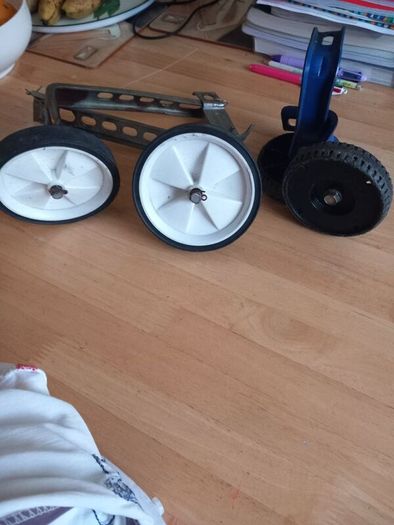 Stabilisers For Sale x 2