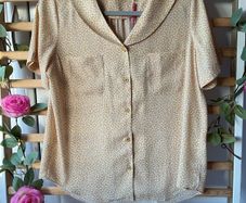 blouse Bnwt size large baloot brand vintage inspired short sleeve