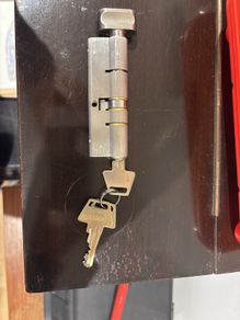 Jasafe door lock and bolt