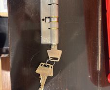 Jasafe door lock and bolt