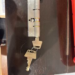 Jasafe door lock and bolt