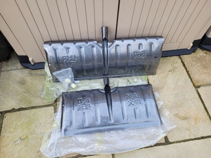 Manganese Steel tough yard scraper show shovel