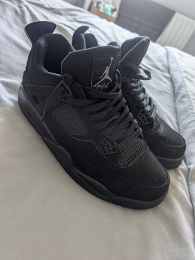 Jordan 4 Black cat