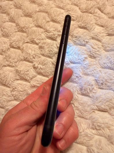 Apple iPhone XR 64 Gb Unlocked Excellent Condition