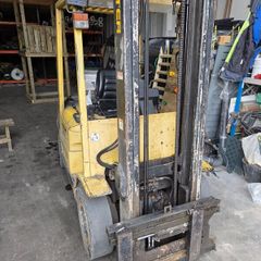 Forklift