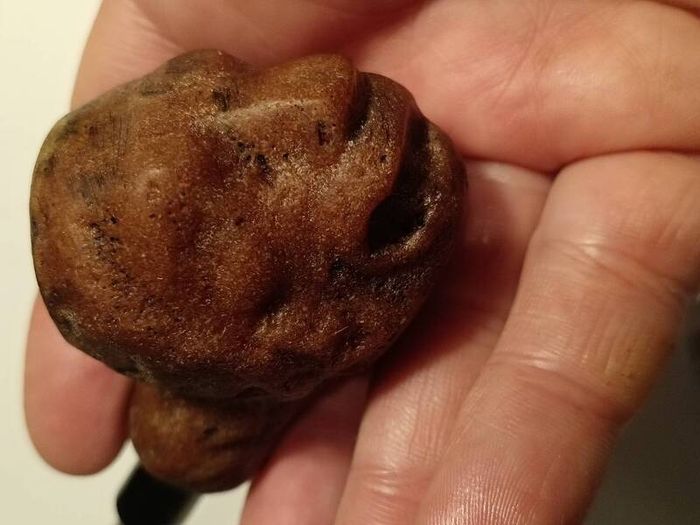 Vintage Hand Carved Wooden Pipe