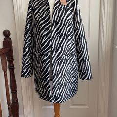 3/4 Length Coat  Bnwt Gallery Size 12 Edge To Edge Brand New