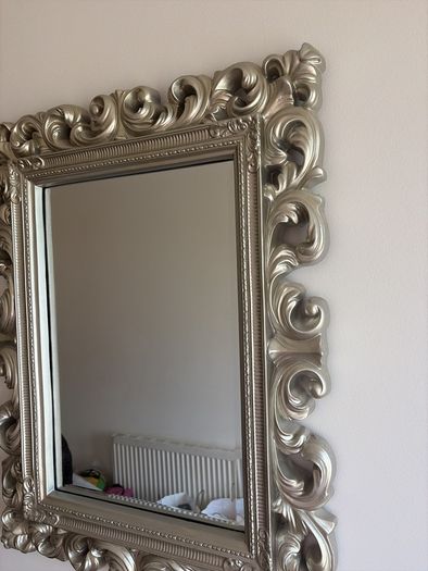 mirror