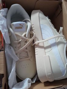 Girls puma runners