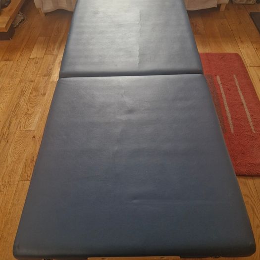 Massage / Bodywork table