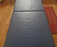 Massage table