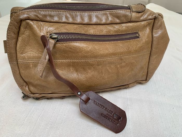 Crossbody bag