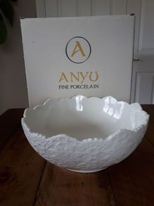 Anyu Fine Porcelain bowl