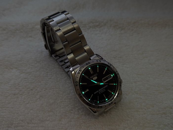 Seiko 5 Automatic SNKE01J1