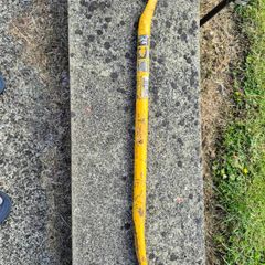 DeWalt crowbar